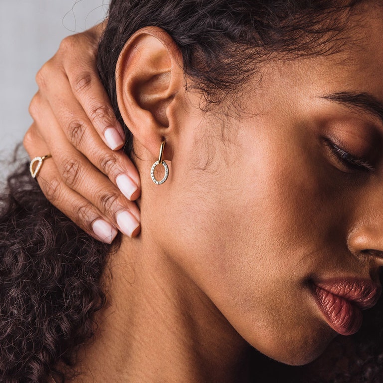 Oval Light Gold Earrings